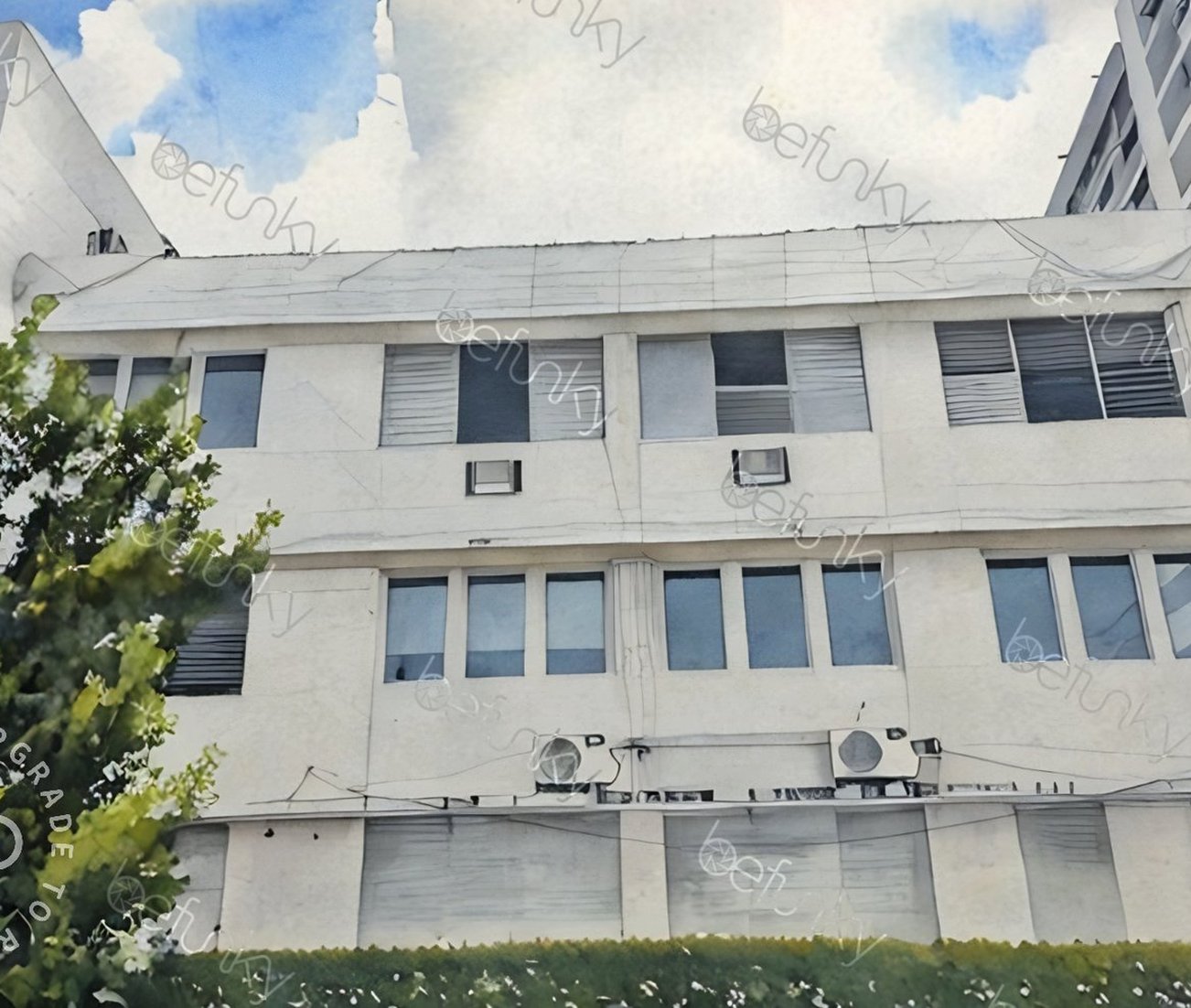 355 Del Parque building exterior